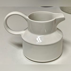 Vintage Discontinued Midwinter STONEHENGE WHITE 12 Oz Jug Handled Creamer